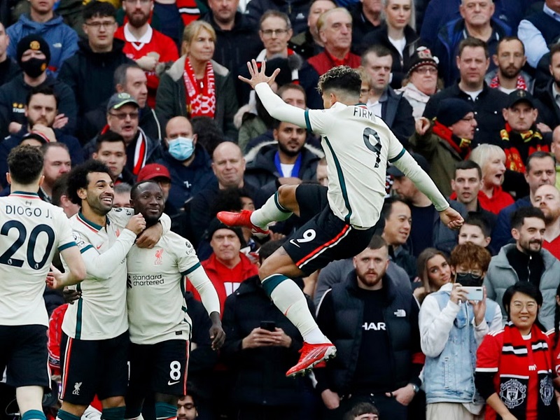 Manchester United vs Liverpool: Roberto Firmino the glue that bound Reds as they tore through rivals